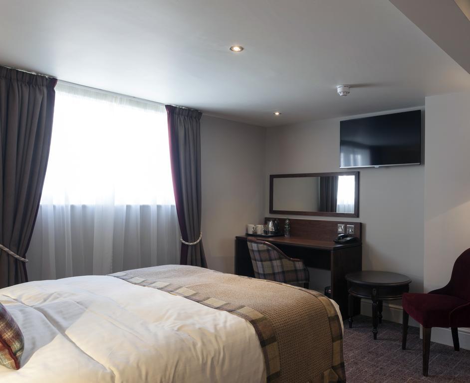 The White Hart Hotel Wetherspoon Okehampton Zewnętrze zdjęcie